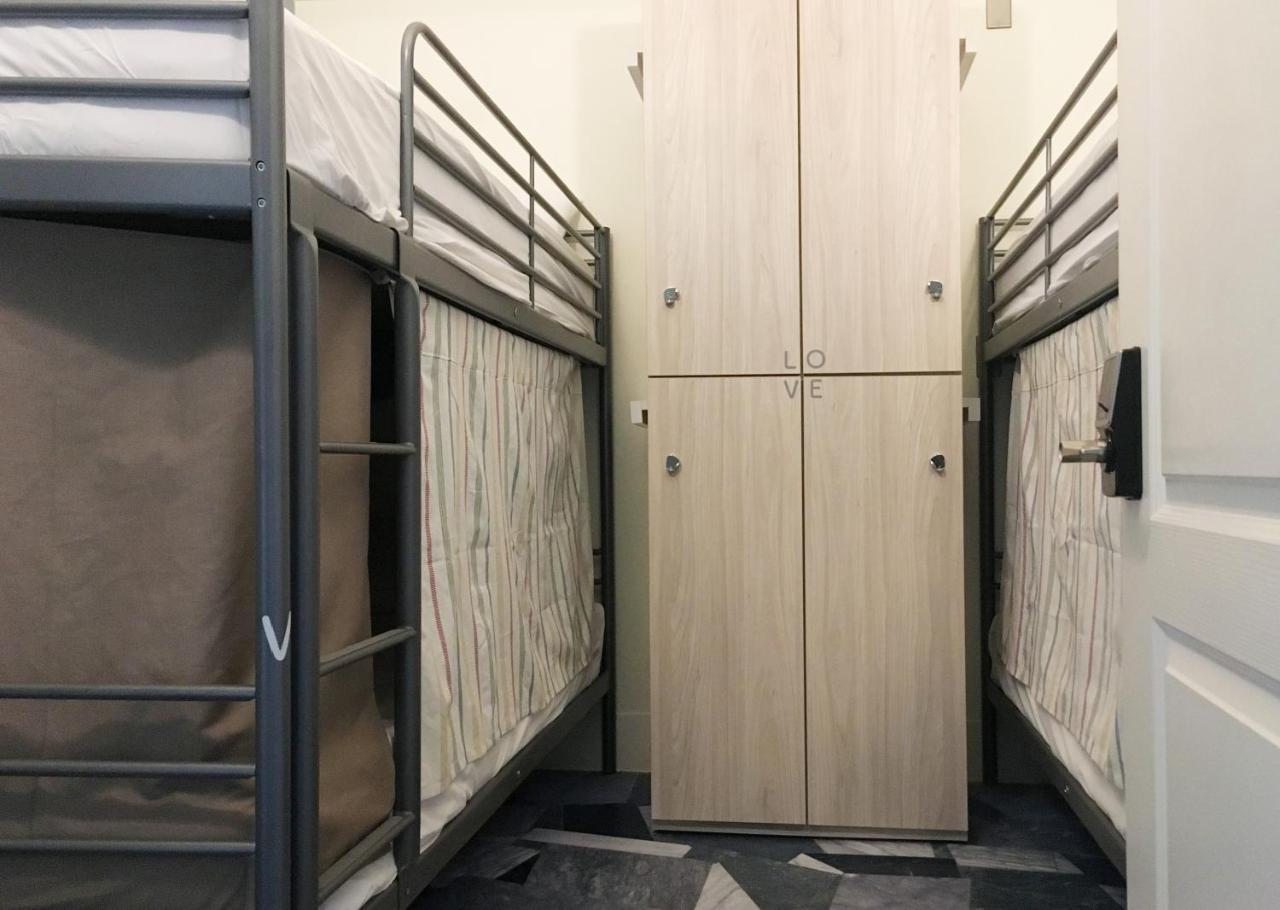 Tainan Gu Hostel Екстериор снимка