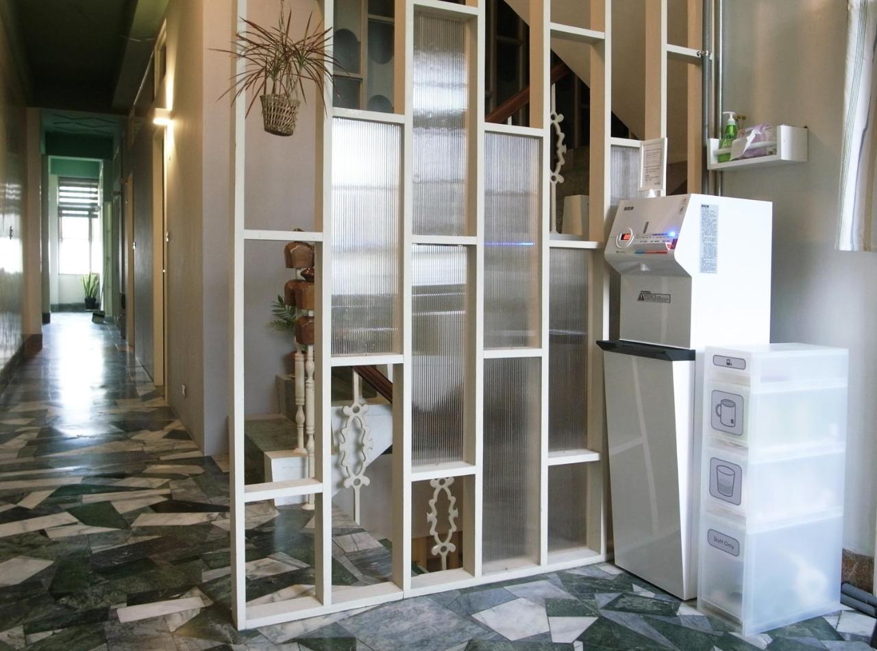 Tainan Gu Hostel Екстериор снимка